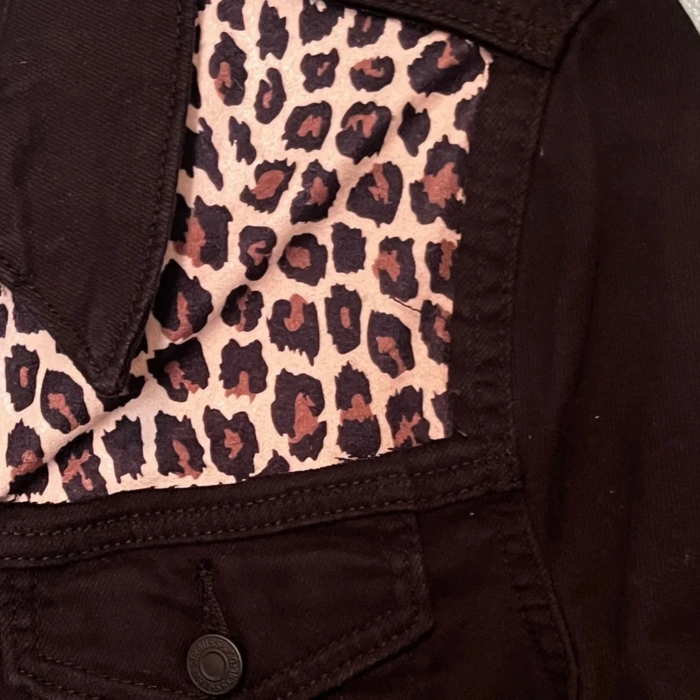 Jean Jacket Upcycled - Picture 5 of 5